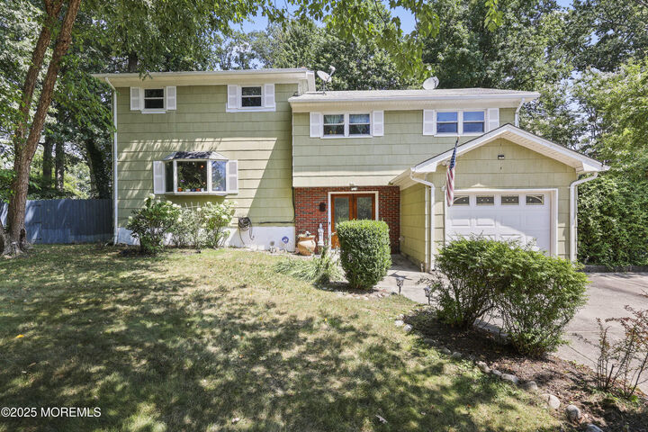 17 David Drive  North Brunswick NJ 08902 photo