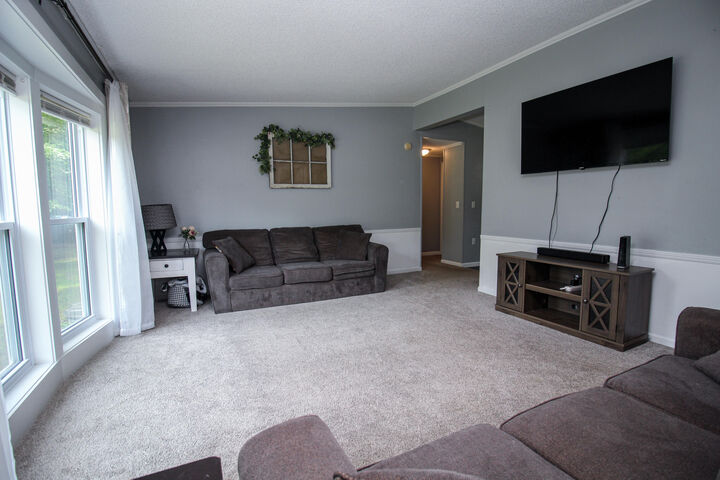 32691 Winther Avenue  Paw Paw MI 49079 photo