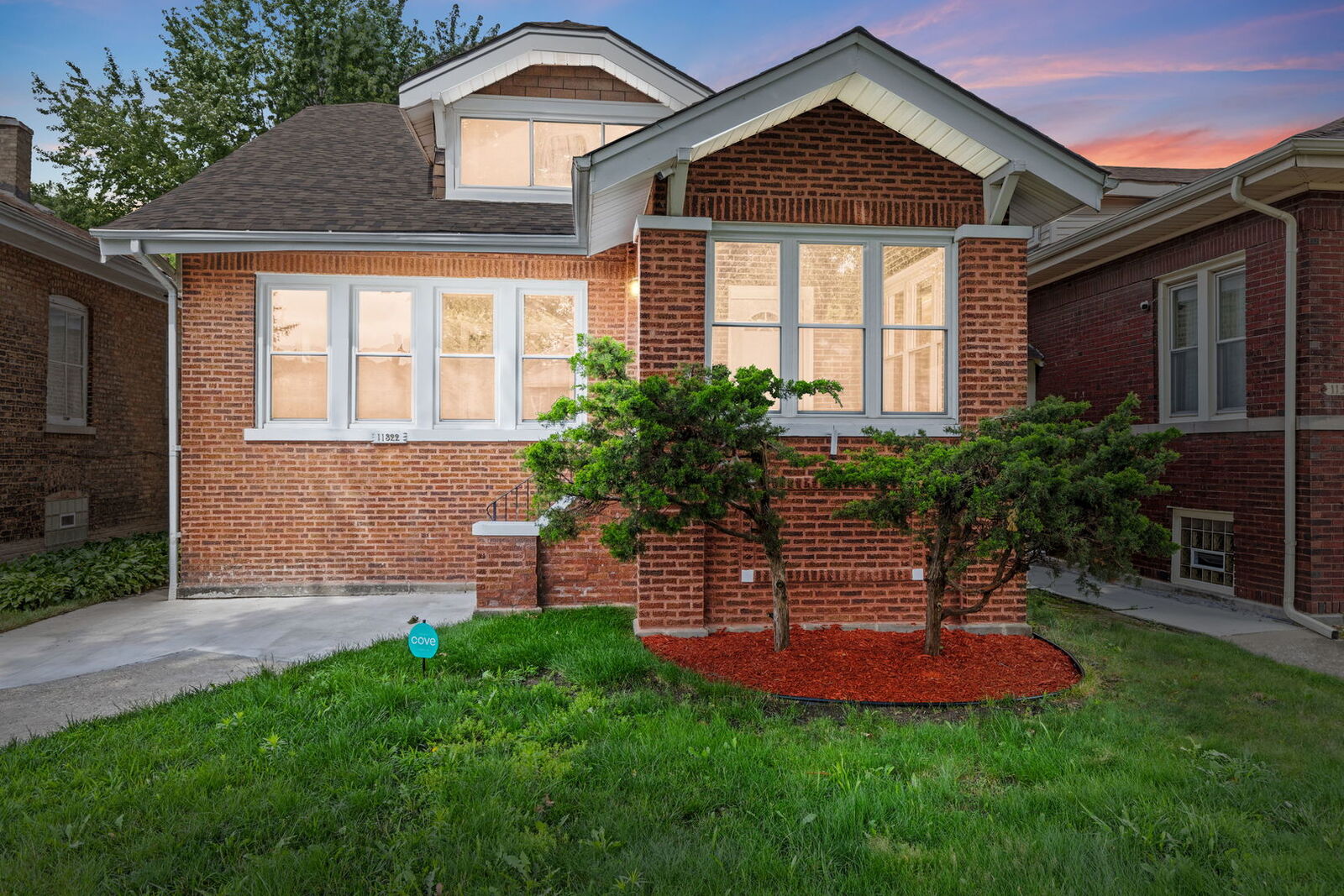 Property Photo:  11322 S Lowe Avenue  IL 60628 