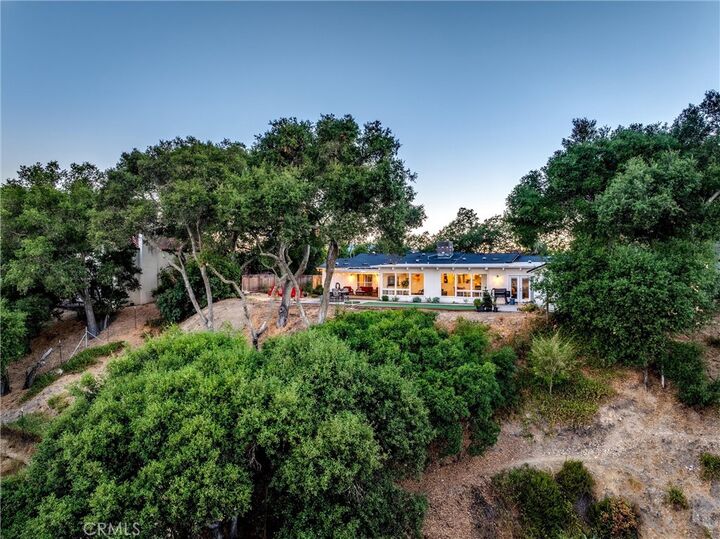 Property Photo: 5355 El Verano Avenue CA 93422