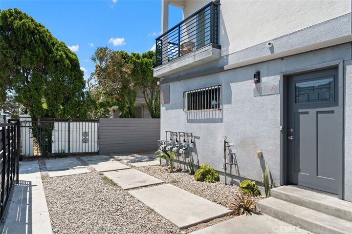 Property Photo: 4103 S Normandie Avenue CA 90037