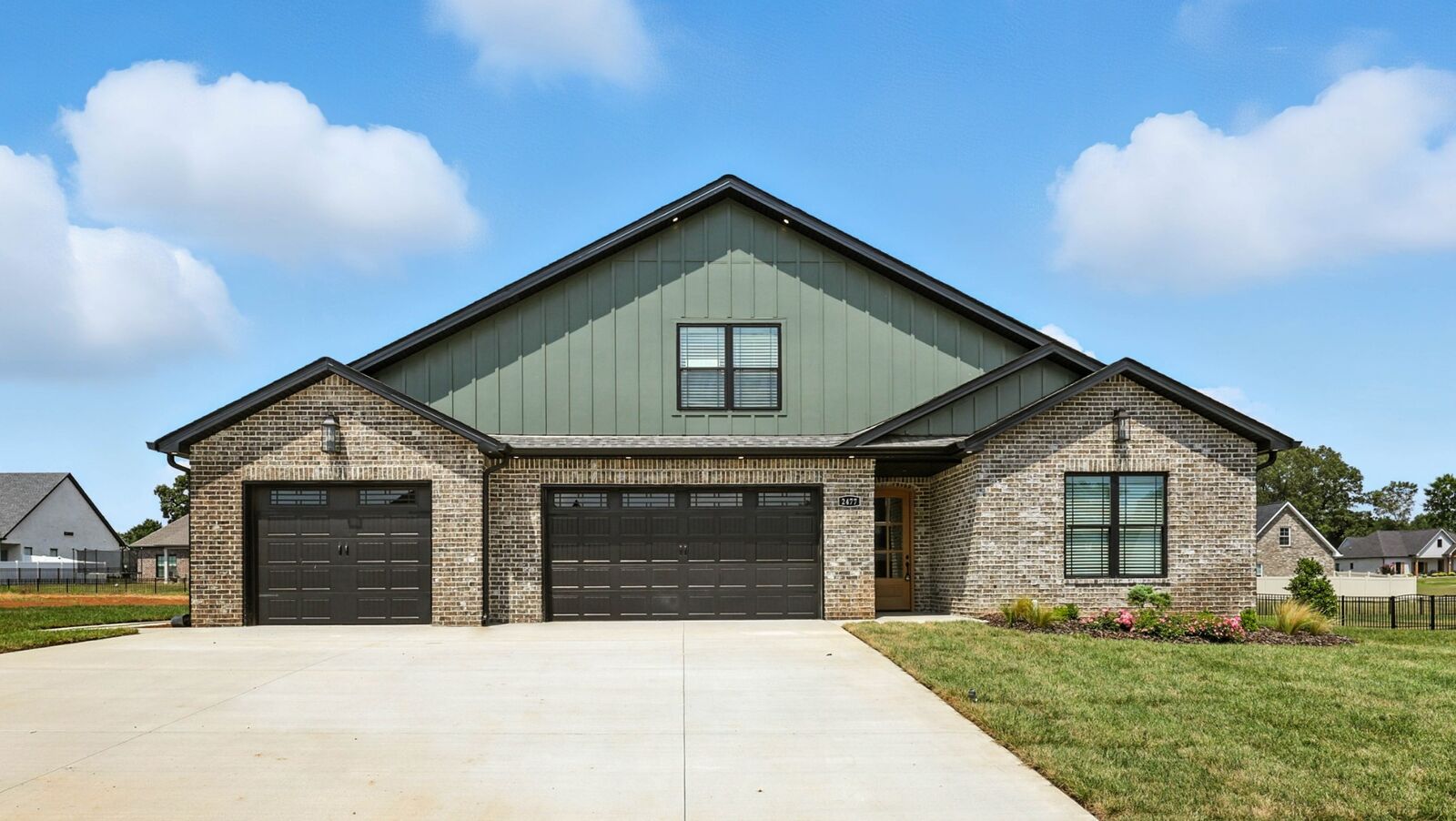 Property Photo:  2477 Ellsworth Drive  TN 37043 