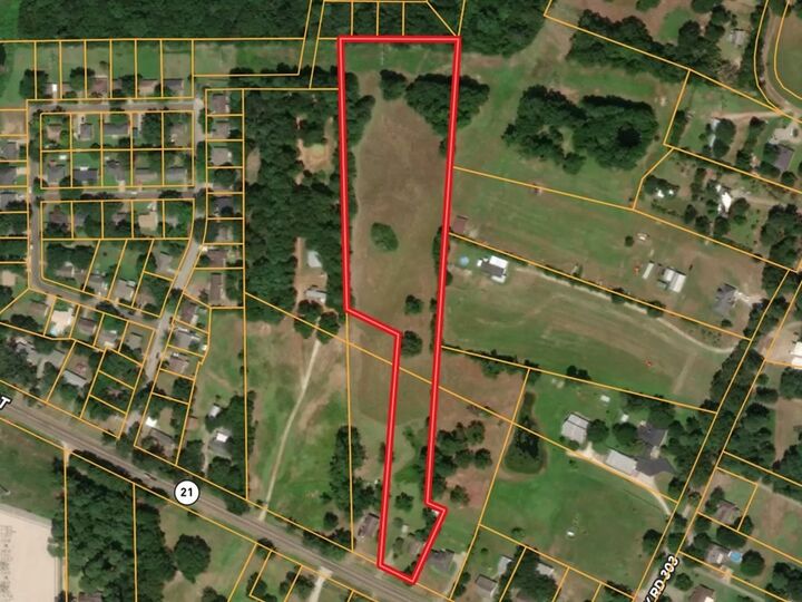 Property Photo:  4809 E Main Street  TX 75961 