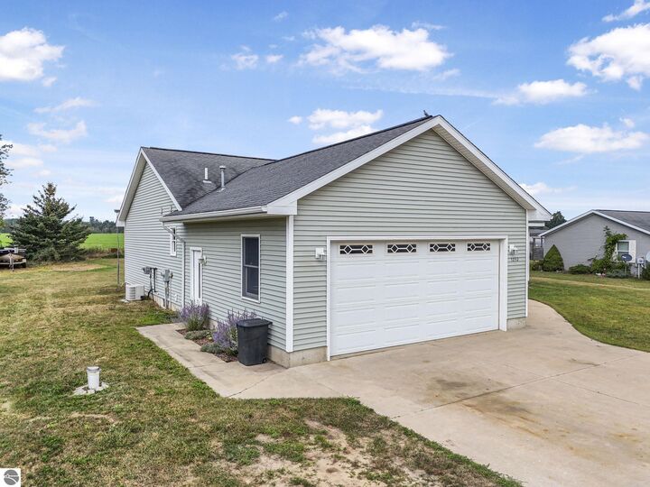 Property Photo:  5232 S North Country Drive  MI 49651