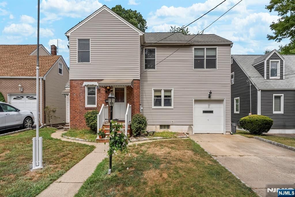 Property Photo:  110 Central Avenue  NJ 07662 