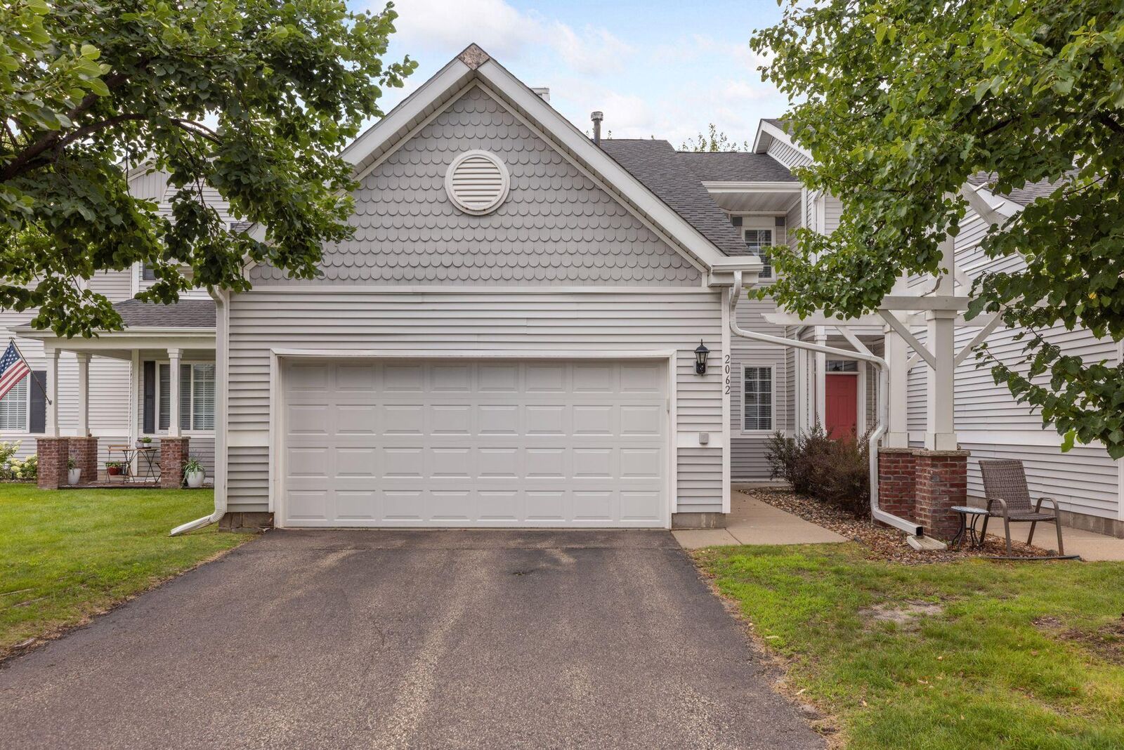 Property Photo: 2062 Mainstreet MN 55343