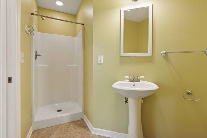 2062 Mainstreet  Hopkins MN 55343 photo