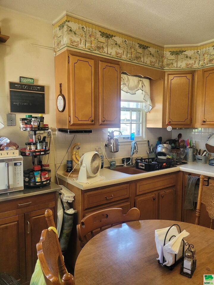 Property Photo:  1223 26th Street  IA 51104 
