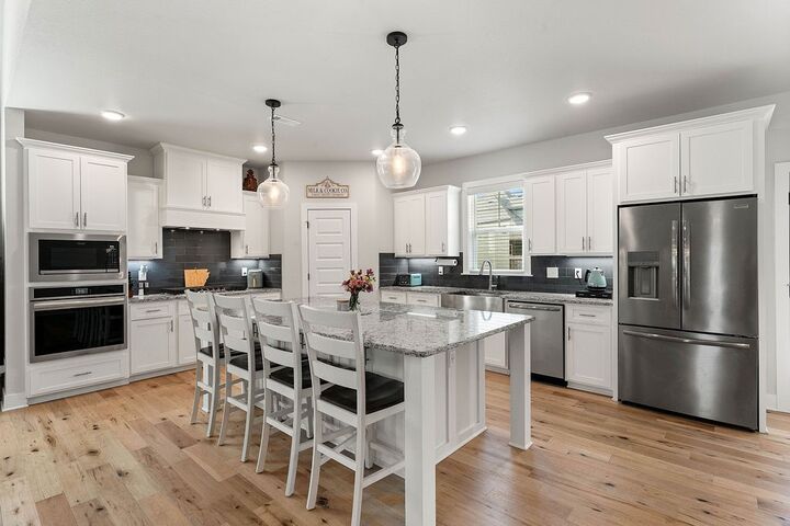 Property Photo: 1231 Silver Maple Street AR 72719