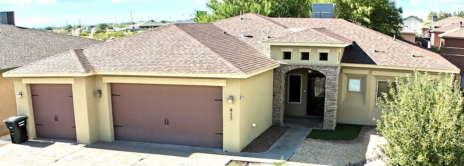 Property Photo: 417 Tierra Bella Drive NM 88310