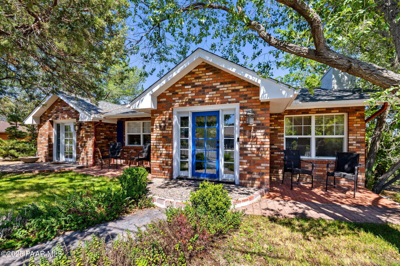Property Photo: 562 &Amp 568 E Juniper Drive 1 &Amp 2 AZ 86303