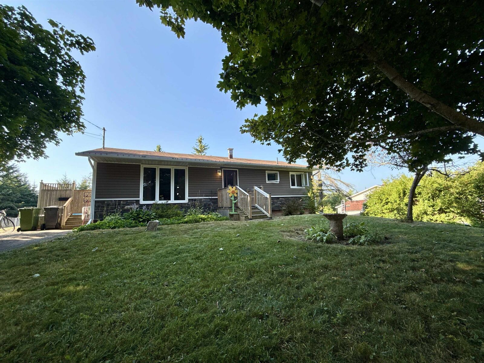 Property Photo:  11 Patti Lee Drive  PE C1A 6C6 