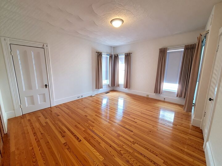 Property Photo:  17 Upham St 1  MA 02148 