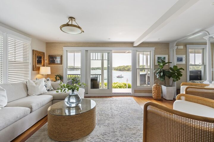 Property Photo: 67 Hampton Circle MA 02045