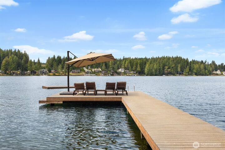 Property Photo: 1062 E Mason Lake Drive S WA 98546