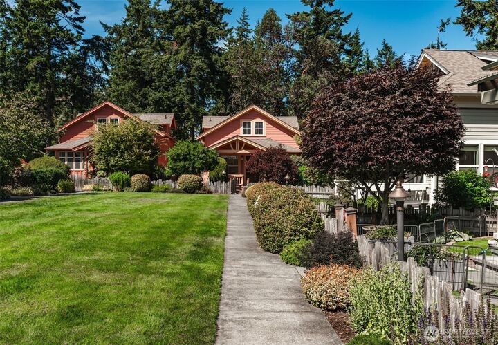 Property Photo:  2910  Kimball Court 2  WA 98368 