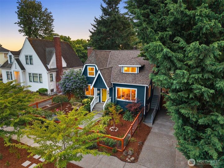 Property Photo: 347 29th Avenue WA 98122