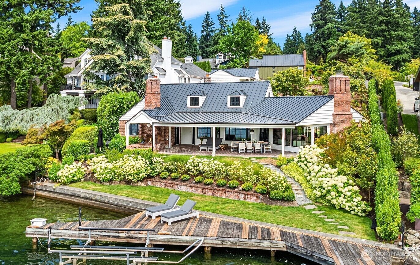 Property Photo: 11 Enatai Drive WA 98004