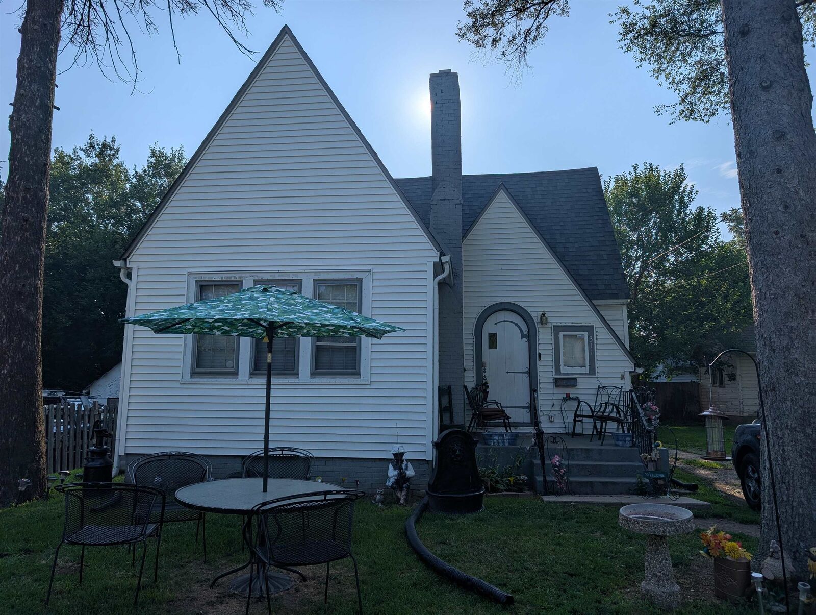 Property Photo:  311 N Johnston Avenue  IL 61101 
