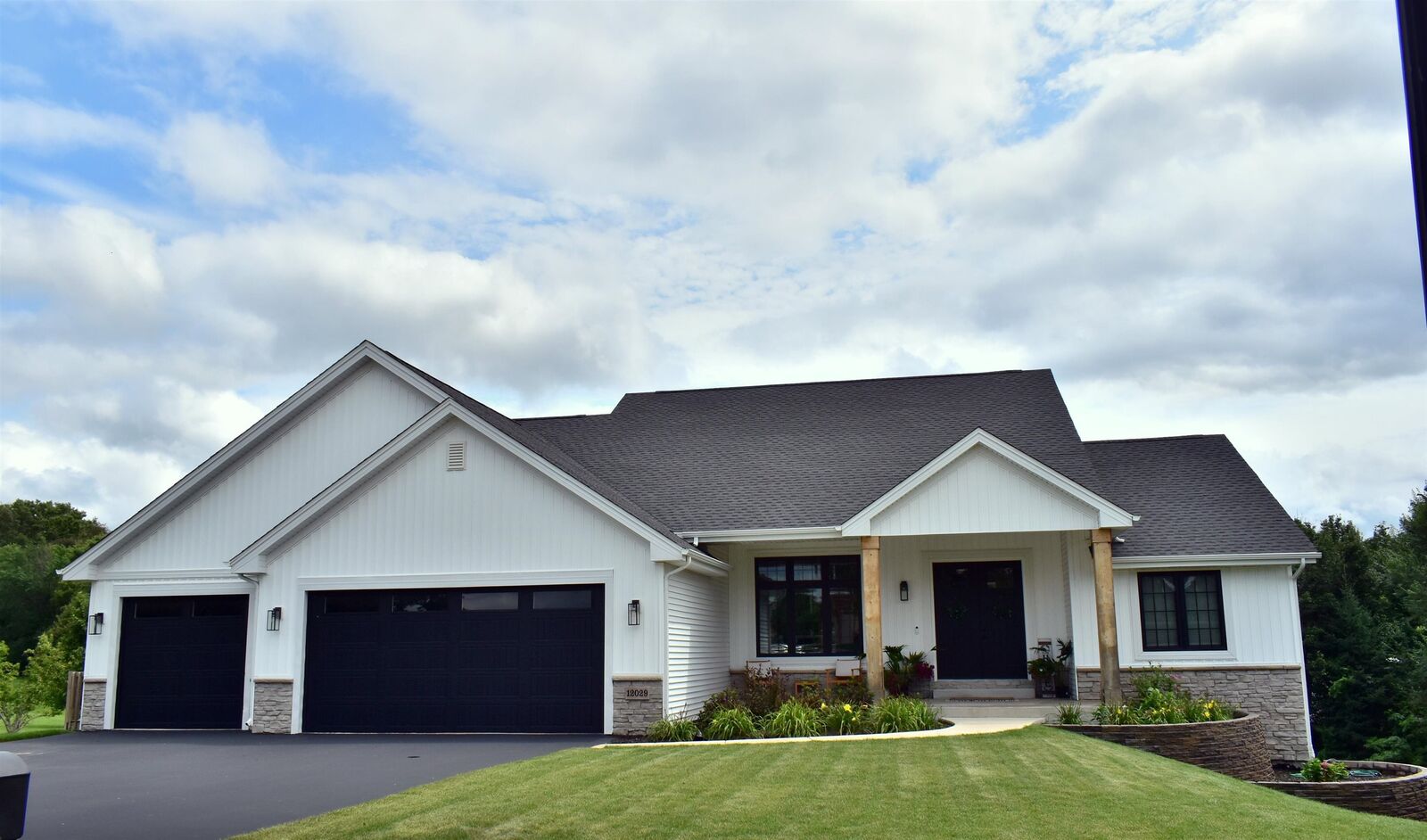 Property Photo: 12029 Granite Court IL 61072