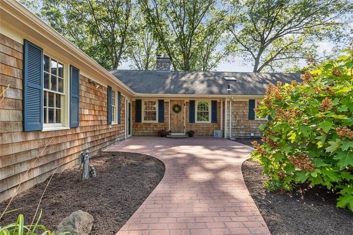 15 Birchwood Drive  Cumberland RI 02864 photo