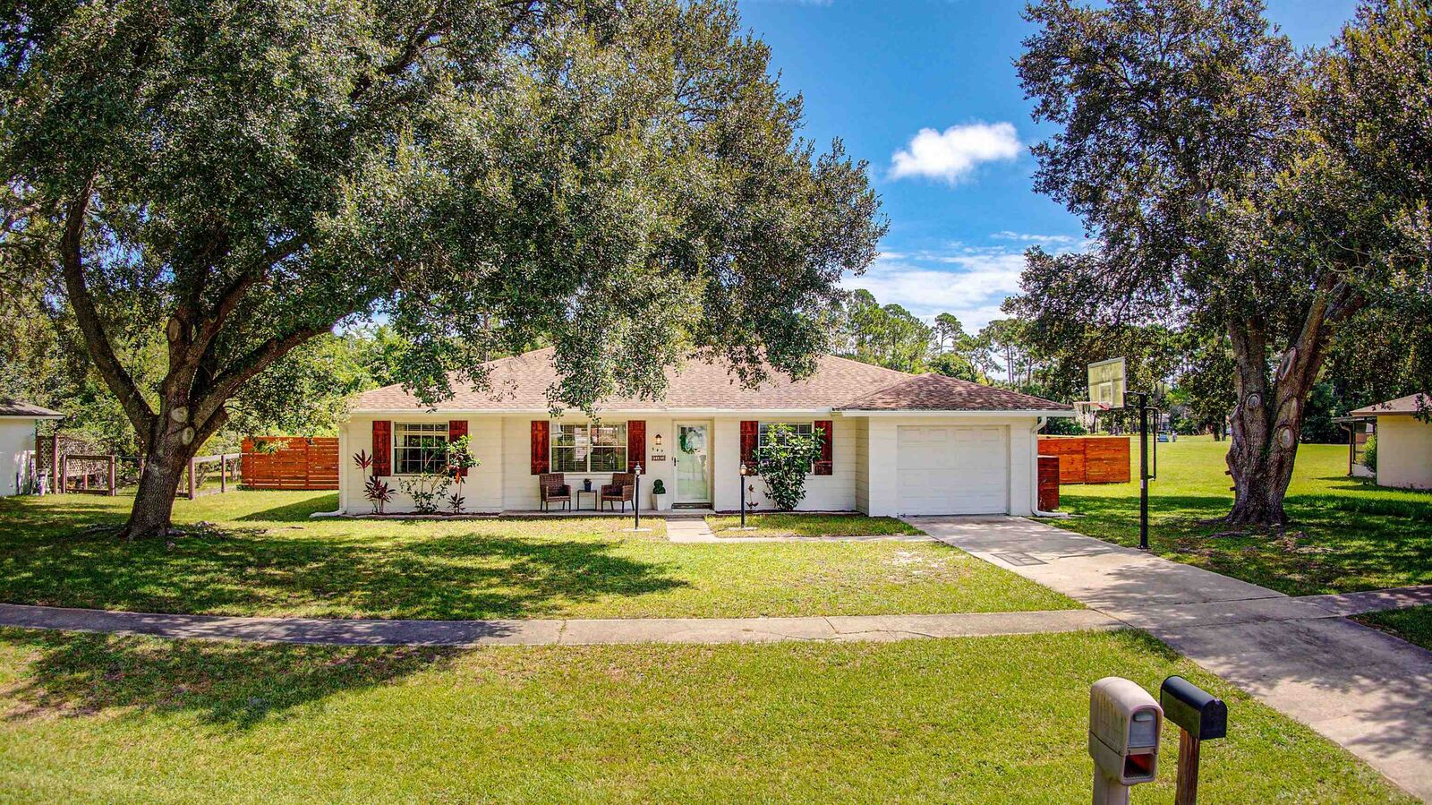 Property Photo:  549 Domenico Cir  FL 32086 