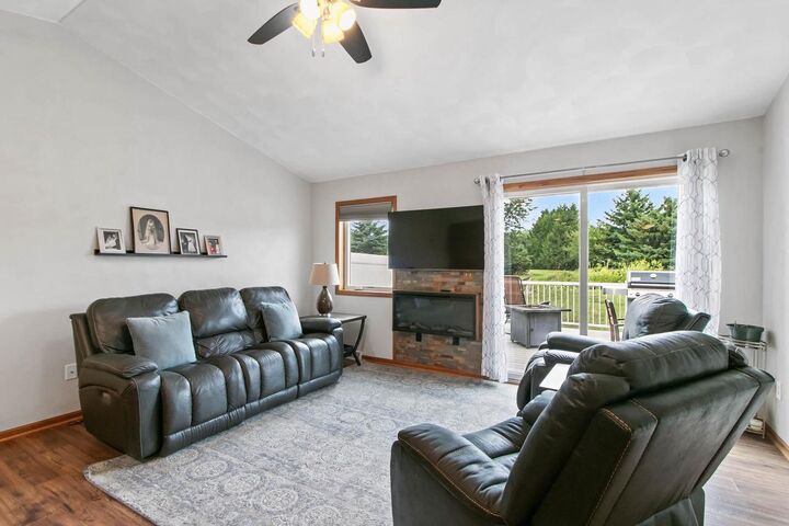 Property Photo:  780 Brown School Road  WI 53536 