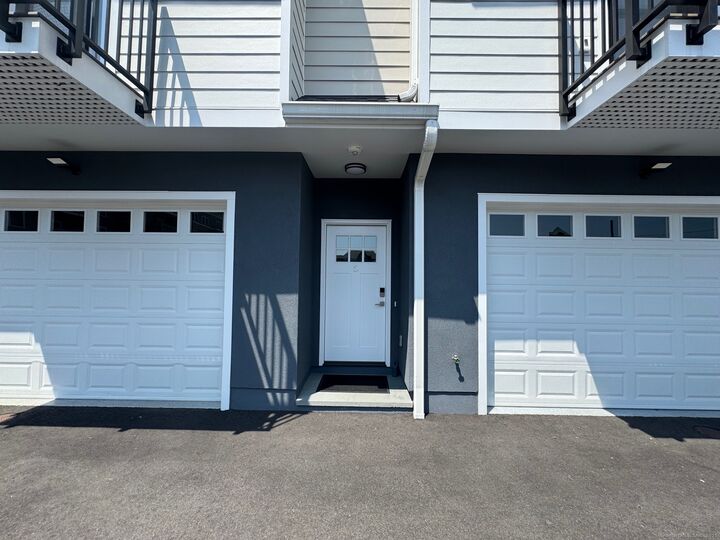 Property Photo: 239 Henry Street #5 CT 06902