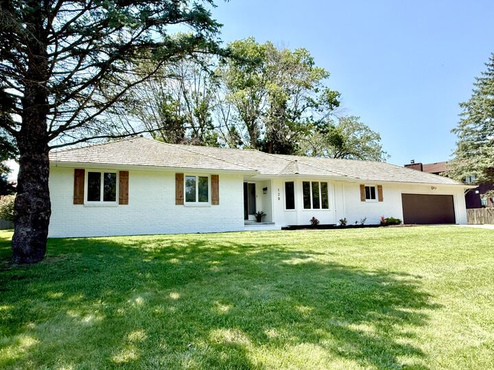 Property Photo:  128 Charles Park Drive  IA 51503 