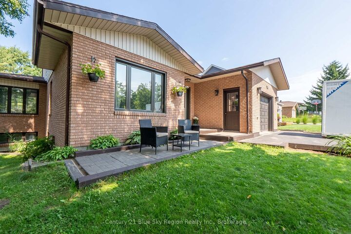 Property Photo: 832 Airport Road ON P1C 1A2