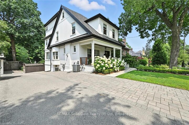 Property Photo: 112 Chedoke Avenue ON L8P 4N9