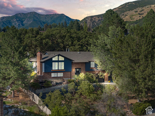 Property Photo:  2719 Oak Ln  UT 84040 