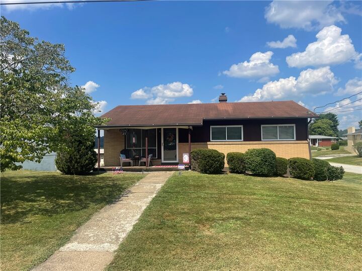 Property Photo:  123 6th Ave  PA 15067 