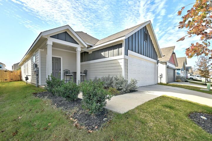 Property Photo: 11905 Clayton Creek Avenue TX 78725