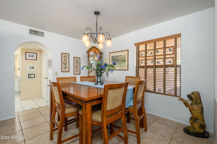 Property Photo: 9238 W Taro Lane AZ 85382