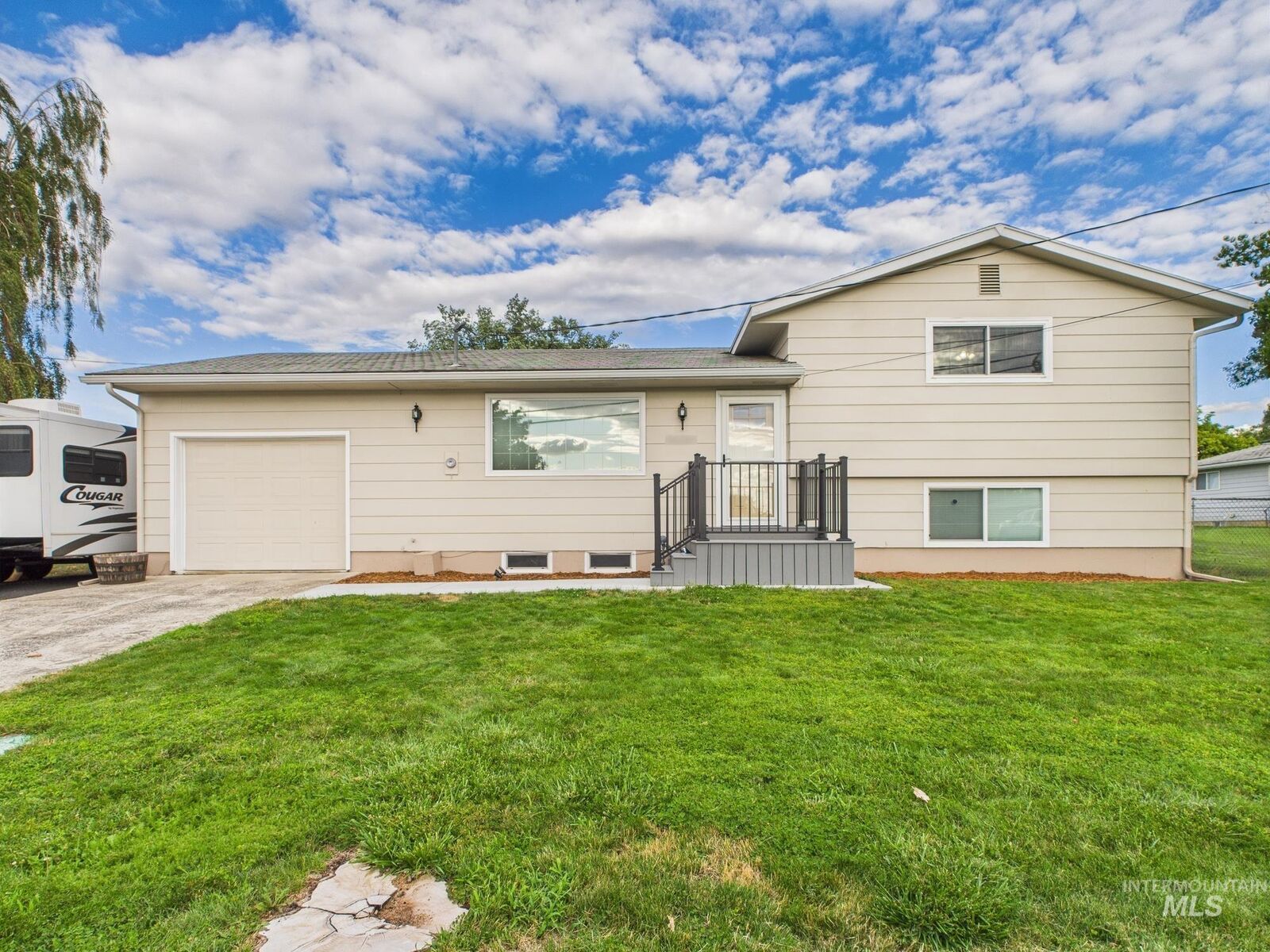 Property Photo:  3625 11th St  ID 83501 