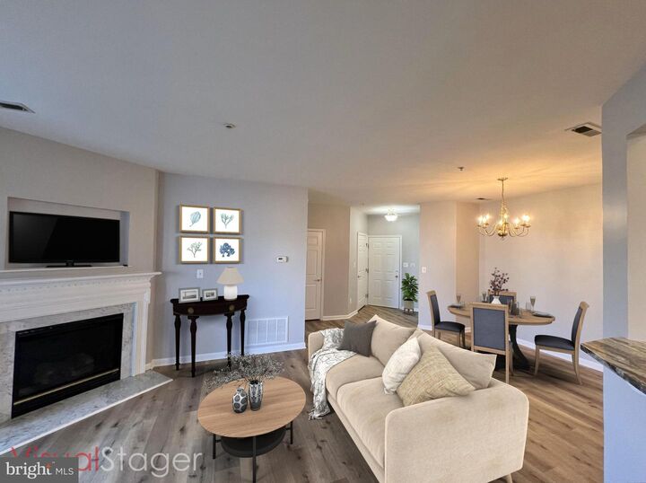 Property Photo:  2000 Whispering Ponds Court 1B  MD 21804 