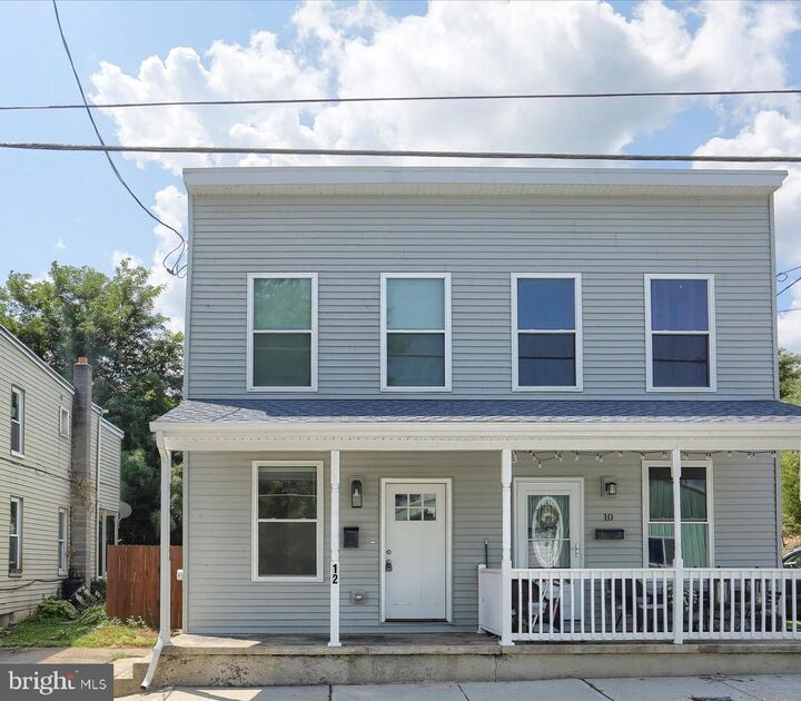Property Photo:  12 S Main Street  PA 17053 