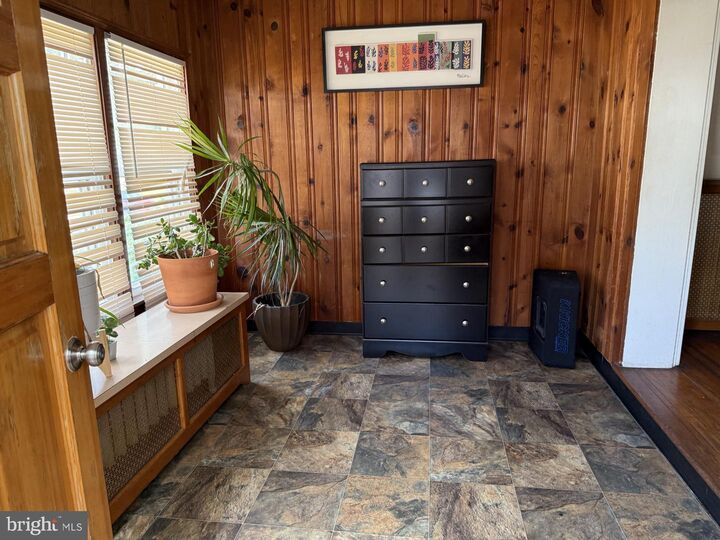 Property Photo:  2263 Hollinshed Avenue  NJ 08110 