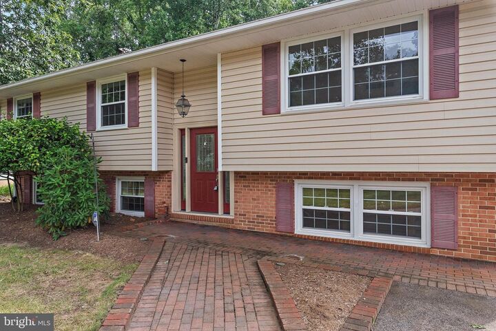 Property Photo:  1008 Harbor Drive  MD 21403 
