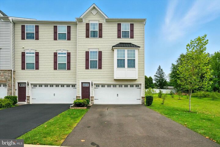 Property Photo:  157 Arbor Boulevard  PA 18944 