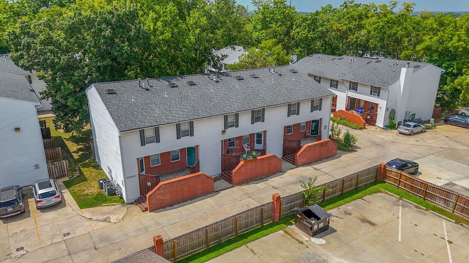 Property Photo: 1407 Paris Rd MO 65201