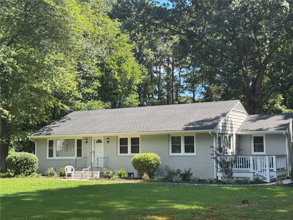 Property Photo: 70 Postle Cove Road VA 23035