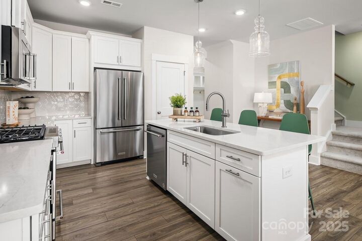 Property Photo: 3110 Finchborough Court 244 NC 28269