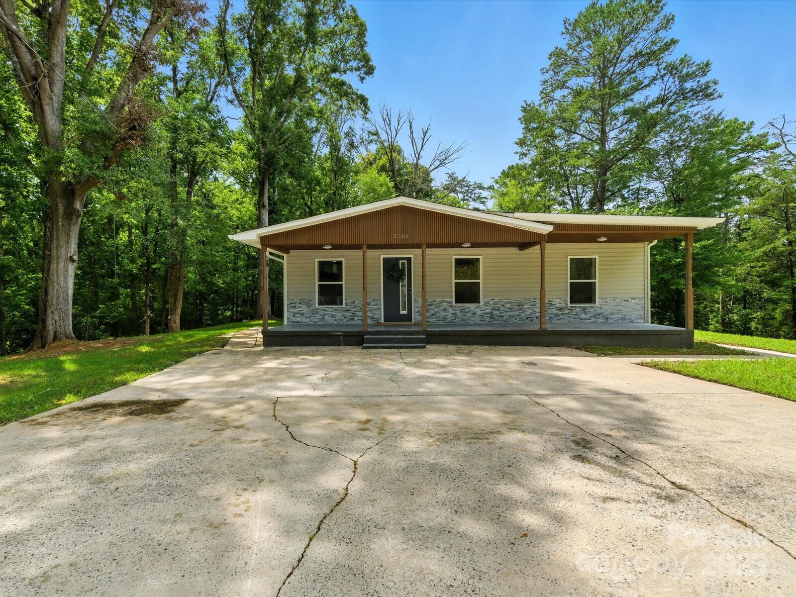 Property Photo:  5966 Quarter Mile Road  SC 29710 