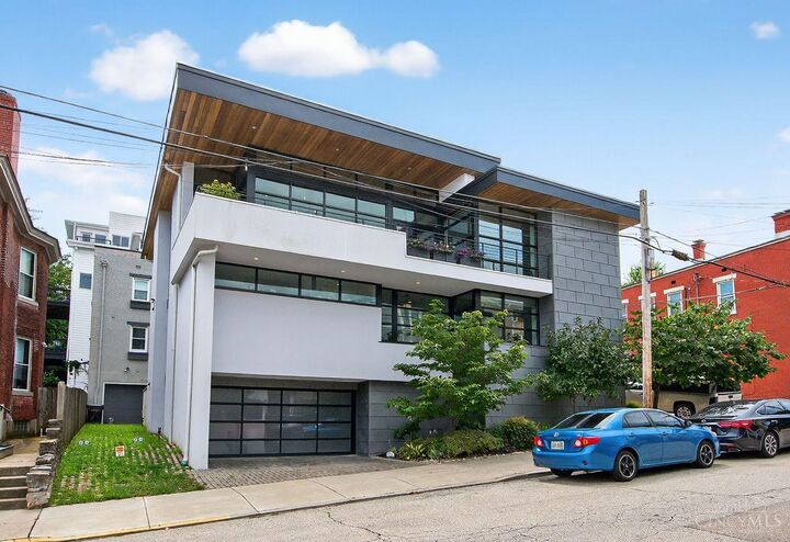 Property Photo: 981 Hatch Street OH 45202