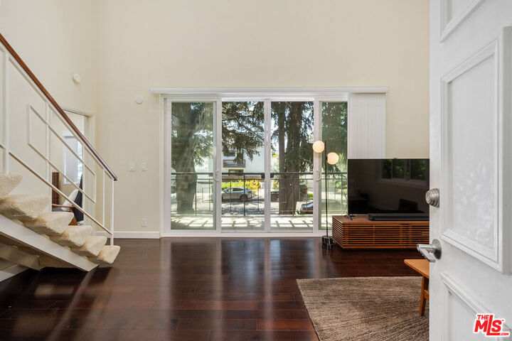 Property Photo: 1127 15th St CA 90403