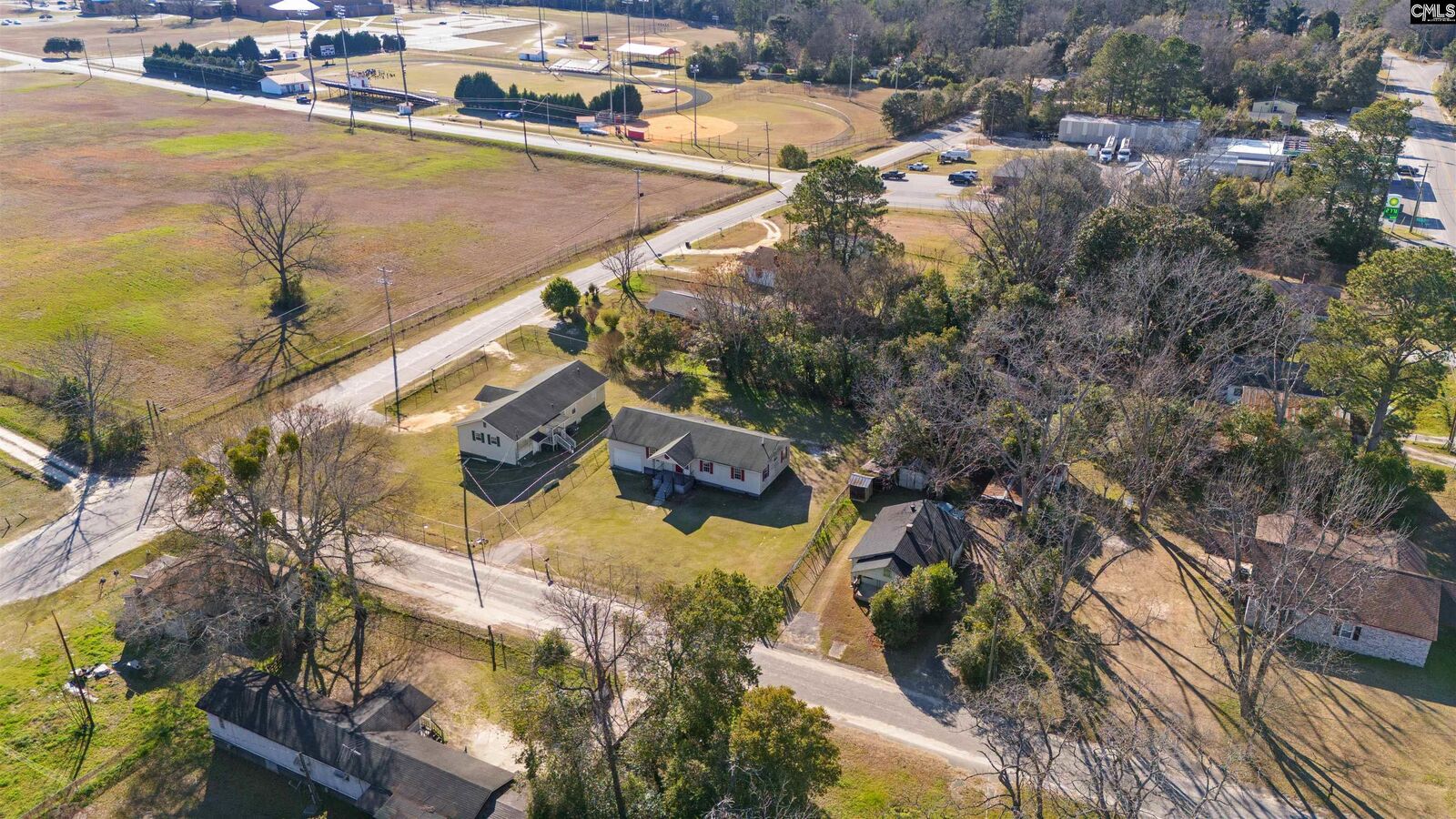 Property Photo: 2002 Liberty SC 29135