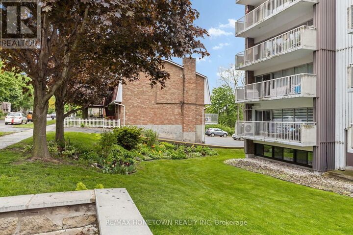Property Photo: 109 King Street East 304 ON K6V 1B8
