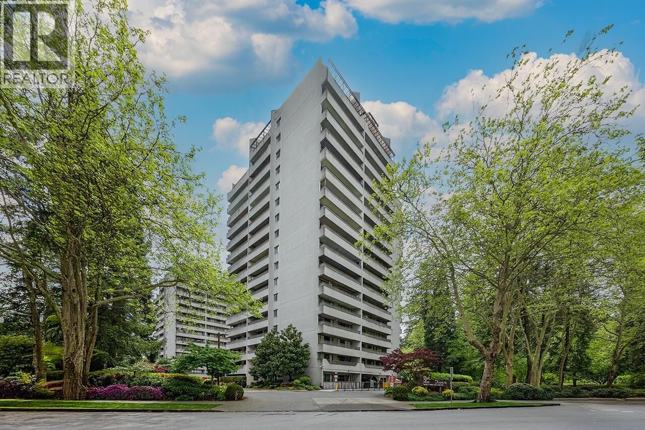 Photo de la propriété: 4134 Maywood Street 603 BC V5H 4C9
